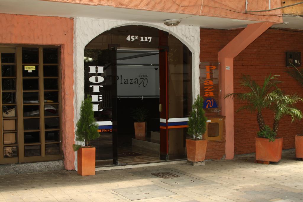 Hotel Plaza 70 Medellín Dış mekan fotoğraf